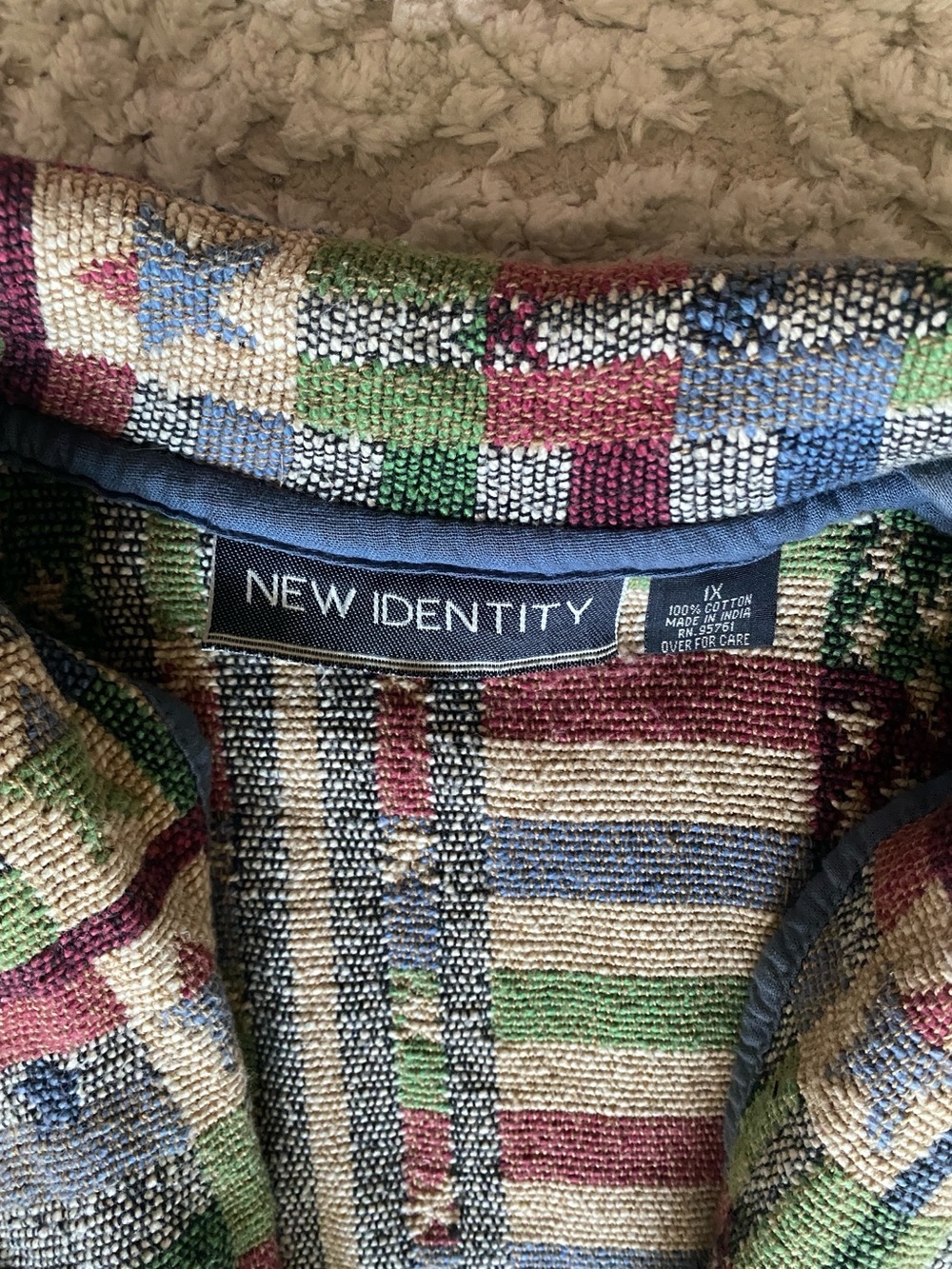 New Identity Patterned Jacket - Picture 2 of 4